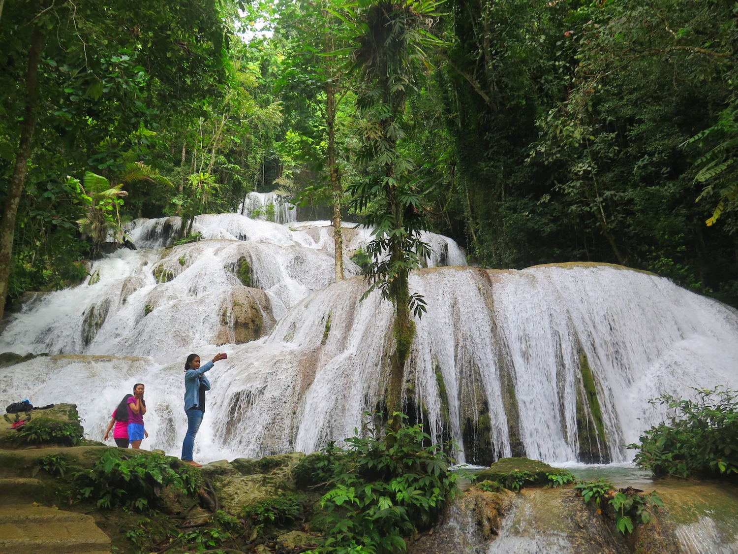 Voyage vélo Indonésie, Voyages d'Ailleurs, Poso, Sulawesi, Indonésie