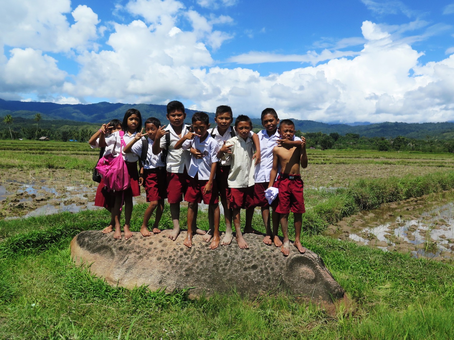 Voyage vélo Indonésie, Voyages d'Ailleurs, Mégalithes, Sulawesi, Indonésie